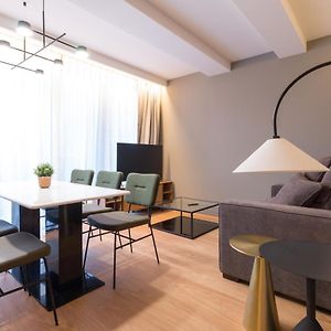 Old Town Apartments By Staynnapartments