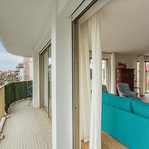 Appartement à 3 Chambres à Coucher