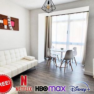 Appartement à 3 Chambres à Coucher