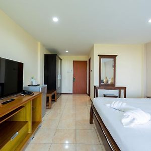 Chambre Standarde Lit Queen-Size