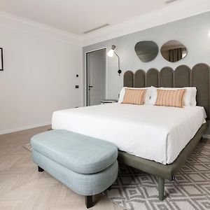 Appartement à 3 Chambres à Coucher