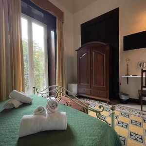 Private Bathroom King Room