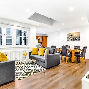 Appartement à 2 Chambres à Coucher