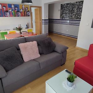 Appartement à 2 Chambres à Coucher