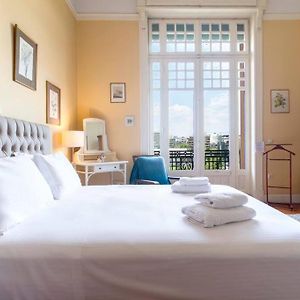 Appartement à 3 Chambres à Coucher