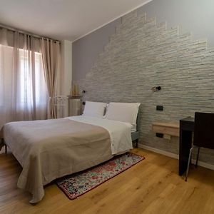 Aurelia Rooms