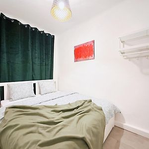 Charming Three Bedrooms Apartment Near Vienna Central Station