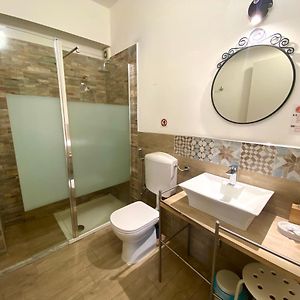 Private Bathroom Quadruple Room