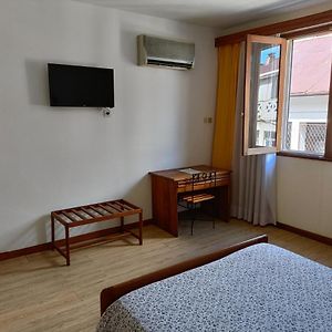 Aina Hotel