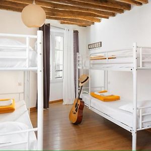 Dormitory Room Mixed