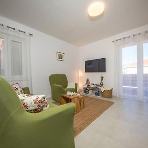 Tere Apartment