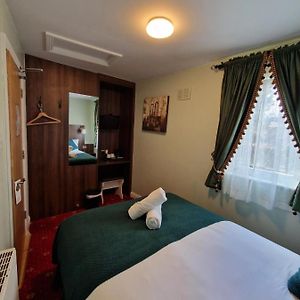 Chambre Budgétée Lit King-Size