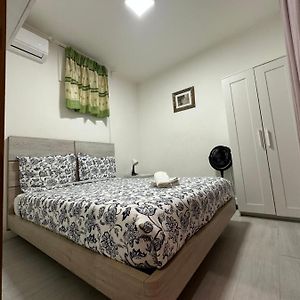 Chambre Budgétée Lit King-Size
