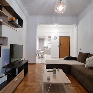 Koukaki Near The Acropolis Stylish 2 Bedroom