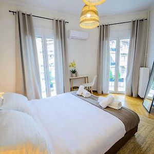 Boho Luxury 2 Bedroom Apartment, Acropolis Museum View