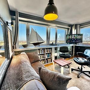 Super Apartament Grey Centrum 2X Metro Fast Wifi 300 Mbs Netflix Appletv Smarttv Spotify Panorama Miasta
