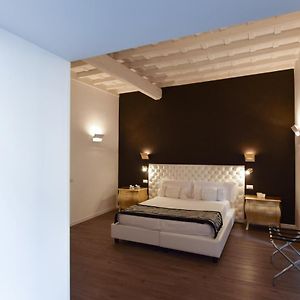 Chambre Standarde Lit King-Size