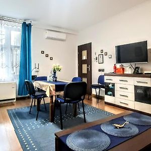 GAJ Apartment - Air condition