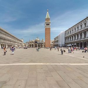 Nice Apartment In Venezia -Ve- With Wifi