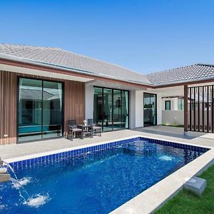 2 Bed Contemporary Pool Villa