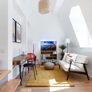 Appartement à 2 Chambres à Coucher