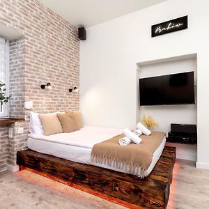 Wow Apartment By Cozyplace