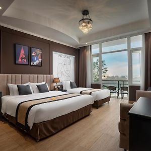 Triple Room Lake View