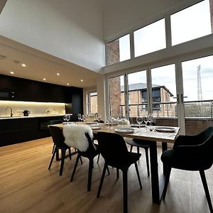 Appartement à 3 Chambres à Coucher