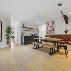 Host & Stay - Fleet Nightlife