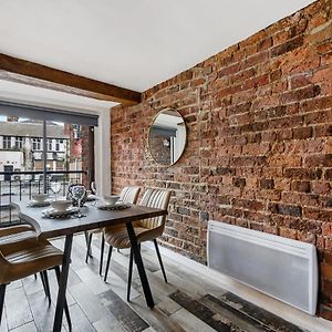 Host & Stay - Mathew Street Studio