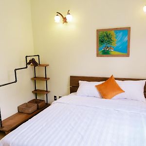 Suite à 2 Chambres à Coucher Lit King-Size
