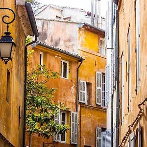Studio Au Coeur D'Aix Avec Balcon Et Parking