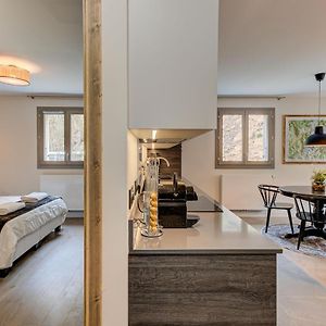 White Pearl A02 - Alpes Travel - Chamonix - Sleeps 4