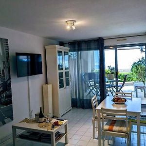 Appartement Cosy, Superbe Vue Mer, Piscine.