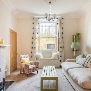 Charming Flat In Quiet Street In Stockbridge