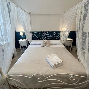 Chambre Standarde Lit Queen-Size