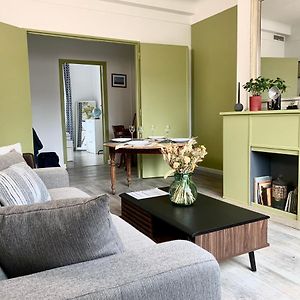Appartement à 2 Chambres à Coucher