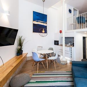 Appartement à 2 Chambres à Coucher