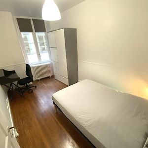 Floydroom'S Pau Chambre Hotes Dans Appartement Partage Proche Chateau