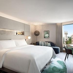 Chambre Luxe Lit King-Size au Dernier Étage