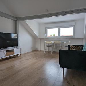 Appartement à 2 Chambres à Coucher