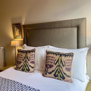 Chambre Standarde Lit Queen-Size