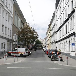 Vienna Gold Apartments - Contactless Check In