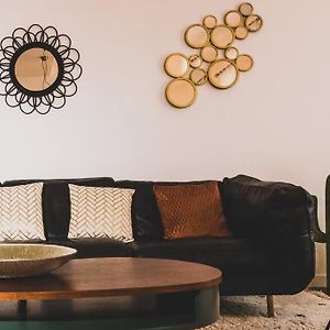 Luxury 3 Bd Aptment With Sea View