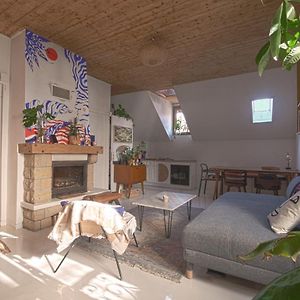 Two Bathrooms And Wc, Fireplace, Historical Center