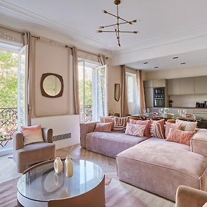 Appartement à 3 Chambres à Coucher