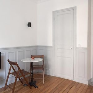 Charming Love Nest Near Montmartre