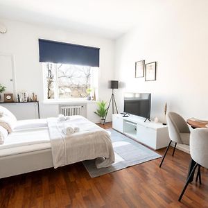 2Ndhomes Cozy Helsinki Center Studio With Park View