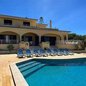 Villa Paraiso - 4 Bedrooms&pool