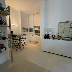 Nolo Square Apartment